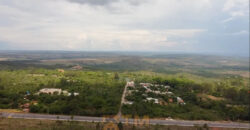 EXCELENTE CASA MAIS UMA KIT NOS FUNDOS, EM CONDOMÍNIO. REGIÃO DO TORORÓ JARDIM BOTÂNICO/DF. CONDOMINIO PERTO DA BR 140, COM FÁCIL ACESSO!
