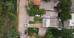 EXCELENTE CASA MAIS UMA KIT NOS FUNDOS, EM CONDOMÍNIO. REGIÃO DO TORORÓ JARDIM BOTÂNICO/DF. CONDOMINIO PERTO DA BR 140, COM FÁCIL ACESSO!