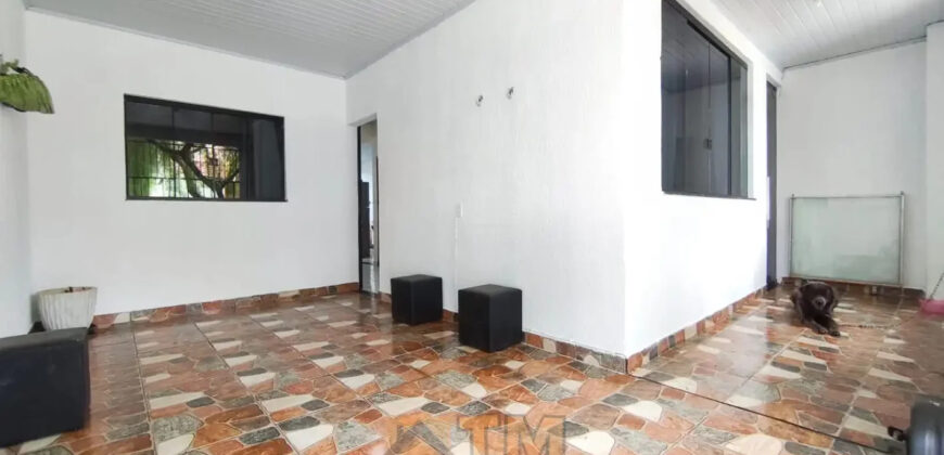 CASA NA 205 DO BAIRRO RESIDENCIAL OESTE EM SÃO SEBASTIÃO DF.