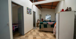 Chácara com 4 hectares, com córrego, Bem Localizada, no Cavas de Baixo, Perto da ponte do Rio São Bartolomeu em São Sebastião/DF.