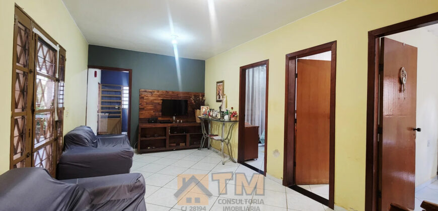 SOBRADO COM 6 QUARTOS, NO BAIRRO VILA NOVA PERTO DE COMERCIO E PARADA DE ONIBUS, EM SÃO SEBASTIÃO/DF.