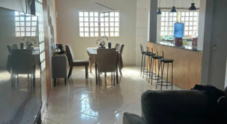 EXCELENTE CASA COM 3 QUARTOS, ARMÁRIOS PLANEJADOS, BAIRRO BORA MANSO, PERTO DA PRINCIPAL, E DO COMERCIO, EM SÃO SEBASTIÃO/DF.