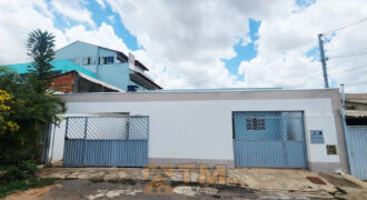 2 EXCELENTES CASAS NO MESMO LOTE, COM TUDO INDEPENTE, NO BAIRRO VILA NOVA, PERTO DA ESQUINA 14, EM SÃO SEBASTIÃO/DF.