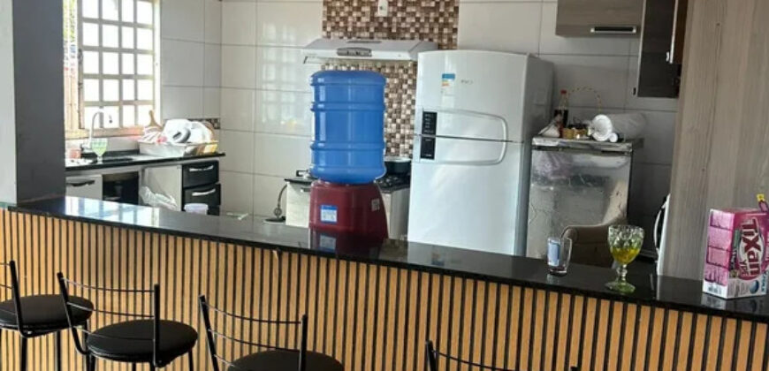 EXCELENTE CASA COM 3 QUARTOS, ARMÁRIOS PLANEJADOS, BAIRRO BORA MANSO, PERTO DA PRINCIPAL, E DO COMERCIO, EM SÃO SEBASTIÃO/DF.