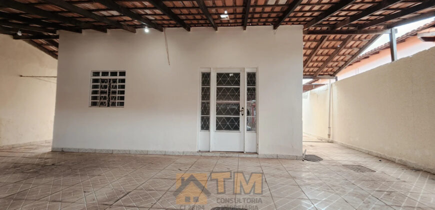 IMOVEL PARA INVESTIR OU MORAR 1 SOBRADO NOS FUNDOS, UMA CASA COM 3 QUARTOS, NA LAJE, BAIRRO RESIDENCIAL OESTE, PERTO DO BOMBEIRO, EM SÃO SEBASTIÃO/DF.