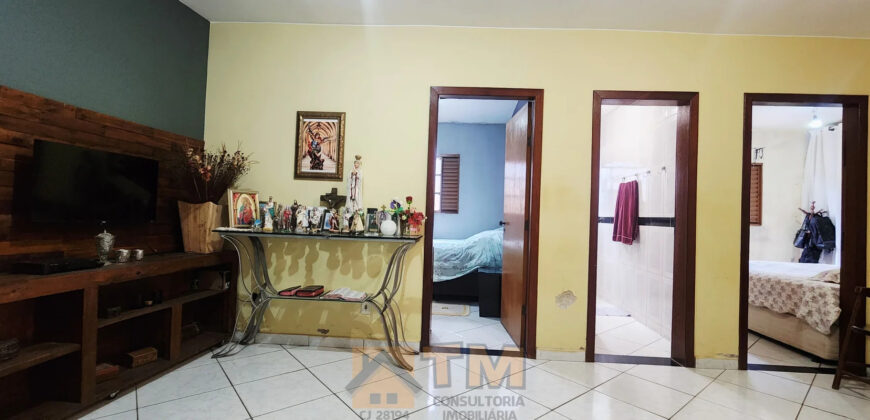 SOBRADO COM 6 QUARTOS, NO BAIRRO VILA NOVA PERTO DE COMERCIO E PARADA DE ONIBUS, EM SÃO SEBASTIÃO/DF.