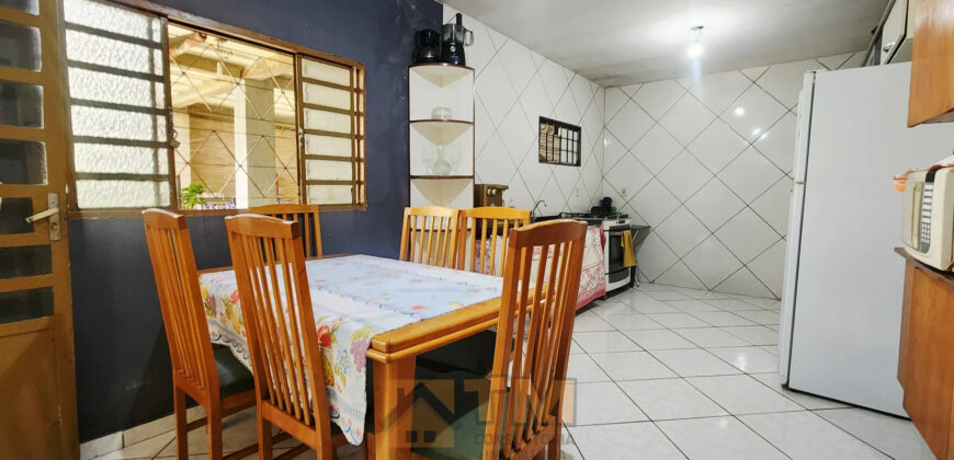 SOBRADO COM 6 QUARTOS, NO BAIRRO VILA NOVA PERTO DE COMERCIO E PARADA DE ONIBUS, EM SÃO SEBASTIÃO/DF.