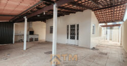 IMOVEL PARA INVESTIR OU MORAR 1 SOBRADO NOS FUNDOS, UMA CASA COM 3 QUARTOS, NA LAJE, BAIRRO RESIDENCIAL OESTE, PERTO DO BOMBEIRO, EM SÃO SEBASTIÃO/DF.