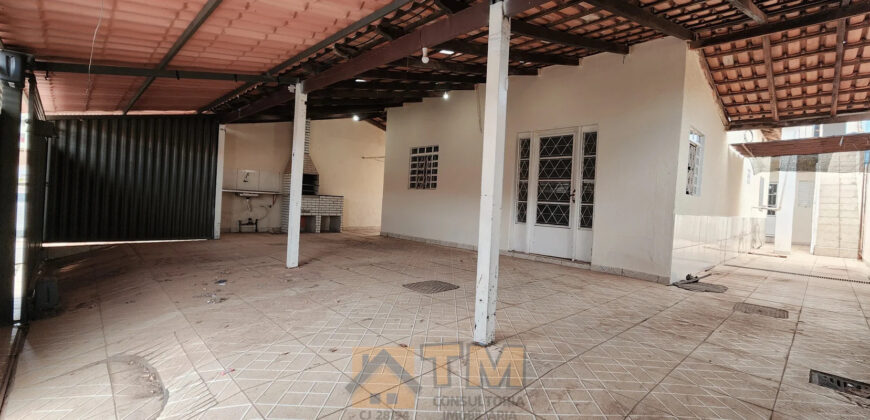 IMOVEL PARA INVESTIR OU MORAR 1 SOBRADO NOS FUNDOS, UMA CASA COM 3 QUARTOS, NA LAJE, BAIRRO RESIDENCIAL OESTE, PERTO DO BOMBEIRO, EM SÃO SEBASTIÃO/DF.