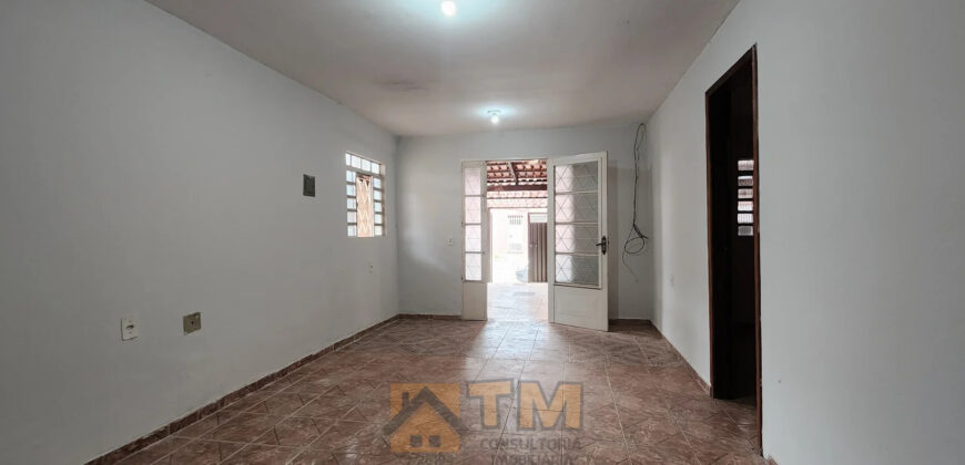 IMOVEL PARA INVESTIR OU MORAR 1 SOBRADO NOS FUNDOS, UMA CASA COM 3 QUARTOS, NA LAJE, BAIRRO RESIDENCIAL OESTE, PERTO DO BOMBEIRO, EM SÃO SEBASTIÃO/DF.