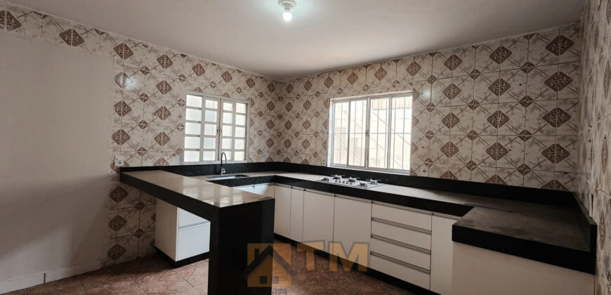 IMOVEL PARA INVESTIR OU MORAR 1 SOBRADO NOS FUNDOS, UMA CASA COM 3 QUARTOS, NA LAJE, BAIRRO RESIDENCIAL OESTE, PERTO DO BOMBEIRO, EM SÃO SEBASTIÃO/DF.