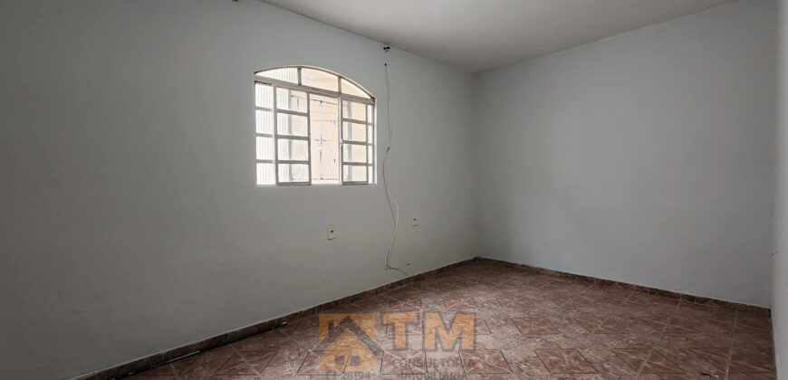 IMOVEL PARA INVESTIR OU MORAR 1 SOBRADO NOS FUNDOS, UMA CASA COM 3 QUARTOS, NA LAJE, BAIRRO RESIDENCIAL OESTE, PERTO DO BOMBEIRO, EM SÃO SEBASTIÃO/DF.