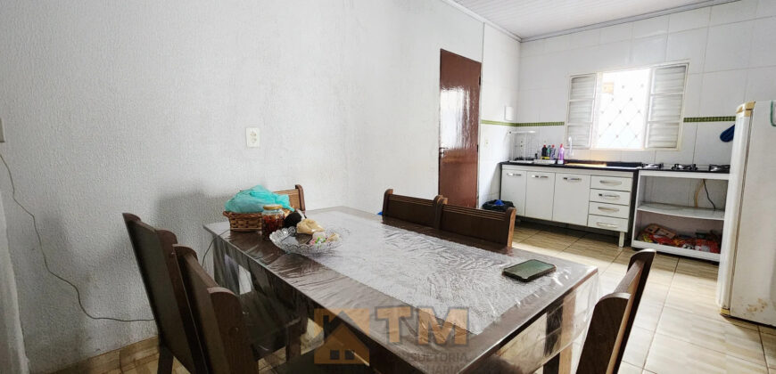 2 EXCELENTES CASAS NO MESMO LOTE, COM TUDO INDEPENTE, NO BAIRRO VILA NOVA, PERTO DA ESQUINA 14, EM SÃO SEBASTIÃO/DF.