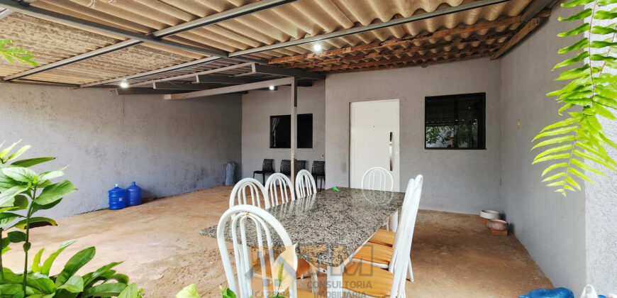 EXCELENTE CASA COM 3 QUARTOS, SUITE, NA LAJE, BAIRRO MORRO DA CRUZ, PERTO DO SUPERMERCADO CONQUISTA, EM SÃO SEBASTIÃO/DF.