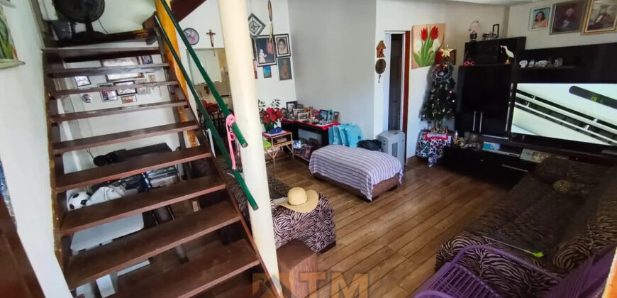 CASA NO BAIRRO CENTRO, PERTO DE PARADA DE ONIBUS E COMERCIO, EM SÃO SEBASTIÃO/DF .