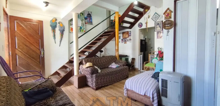 CASA NO BAIRRO CENTRO, PERTO DE PARADA DE ONIBUS E COMERCIO, EM SÃO SEBASTIÃO/DF .