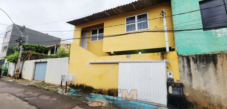 SOBRADO COM 2 QUARTOS, NO BAIRRO MORRO AZUL PERTO DE COMERCIO E PARADA DE ONIBUS, EM SÃO SEBASTIÃO/DF.