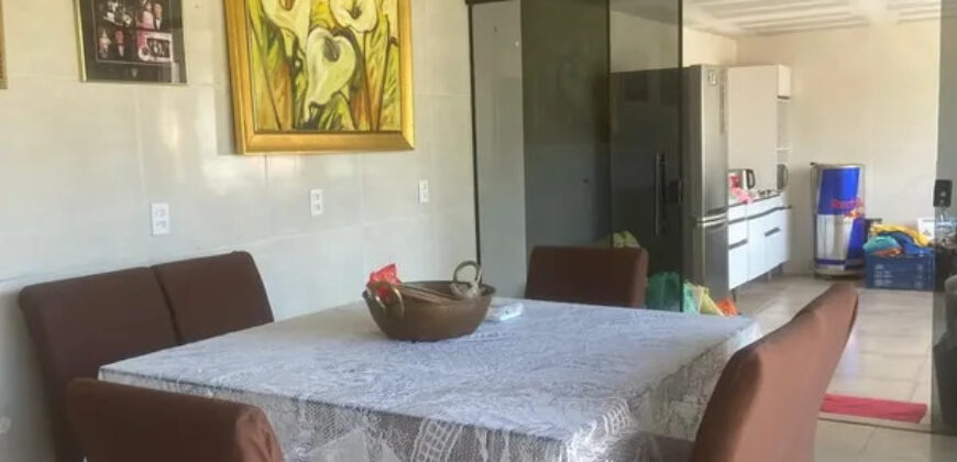 CASA NO CONDOMÍNIO ESTÂNCIA DO IPÊS, JARDIM BOTÂNICO DF.