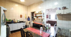 CASA NO BAIRRO CENTRO, PERTO DE PARADA DE ONIBUS E COMERCIO, EM SÃO SEBASTIÃO/DF .