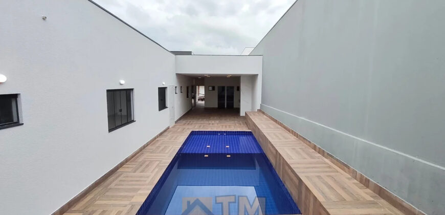 Maravilhosa Casa Alto Padrão, Moderna, Fino Acabamento, com 3 Quartos, Suíte, Condomínio Bem TI Vi, no Jardim Botânico Brasília /DF. Proximo ao Ouro Vermelho II.