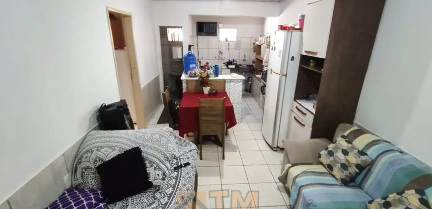 OPORTUNIDADE DE INVESTIR OU MORAR SÃO 2 CASAS MAIS UMA KIT NO MESMO LOTE, NO BAIRRO CENTRO, PERTO DO SUPERMERCADO SUPER BOM, EM SÃO SEBASTIÃO/DF.