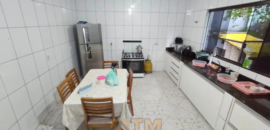 Excelente Casa com 3 Quartos, Suíte, Bem Localizada, no Bairro Residencial Oeste em São Sebastião /DF.