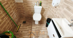 SOBRADO COM 2 QUARTOS, NO BAIRRO MORRO AZUL PERTO DE COMERCIO E PARADA DE ONIBUS, EM SÃO SEBASTIÃO/DF.