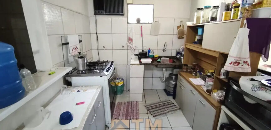 OPORTUNIDADE DE INVESTIR OU MORAR SÃO 2 CASAS MAIS UMA KIT NO MESMO LOTE, NO BAIRRO CENTRO, PERTO DO SUPERMERCADO SUPER BOM, EM SÃO SEBASTIÃO/DF.