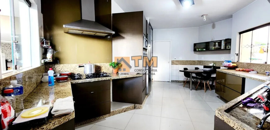 Casa com 3 Quartos, Suítes, Condomínio Solar de Brasilia, proximo a ponte JK, no Jardim Botânico de Brasília /DF.