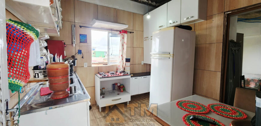 SOBRADO COM 2 QUARTOS, NO BAIRRO MORRO AZUL PERTO DE COMERCIO E PARADA DE ONIBUS, EM SÃO SEBASTIÃO/DF.