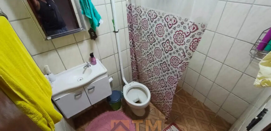 CASA NO BAIRRO CENTRO, PERTO DE PARADA DE ONIBUS E COMERCIO, EM SÃO SEBASTIÃO/DF .