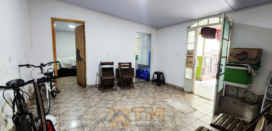 SOBRADO COM 2 QUARTOS, NO BAIRRO MORRO AZUL PERTO DE COMERCIO E PARADA DE ONIBUS, EM SÃO SEBASTIÃO/DF.