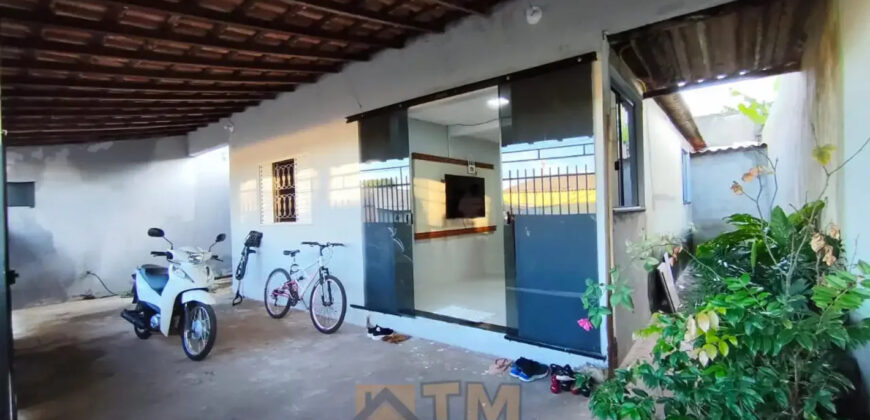 Excelente Casa com 3 Quartos, Suíte, Bem Localizada, no Bairro Residencial Oeste em São Sebastião /DF.