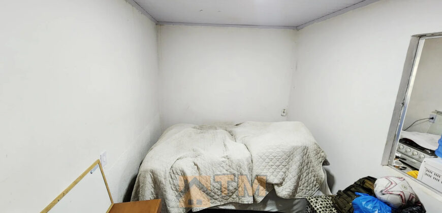 SOBRADO COM 2 QUARTOS, NO BAIRRO MORRO AZUL PERTO DE COMERCIO E PARADA DE ONIBUS, EM SÃO SEBASTIÃO/DF.