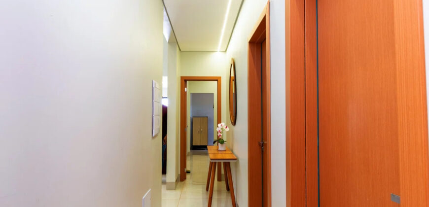 Casa Moderna à Venda no Jardim Botânico Encante-se com esta belíssima casa moderna, projetada para oferecer conforto, sofisticação e qualidade de vida em uma das regiões mais valorizadas do Jardim Botânico de Brasília.