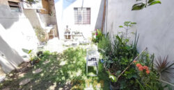 OPORTUNIDADE DE INVESTIR OU MORAR SÃO 2 CASAS MAIS UMA KIT NO MESMO LOTE, NO BAIRRO CENTRO, PERTO DO SUPERMERCADO SUPER BOM, EM SÃO SEBASTIÃO/DF.