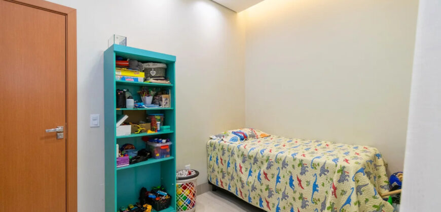 Casa Moderna à Venda no Jardim Botânico Encante-se com esta belíssima casa moderna, projetada para oferecer conforto, sofisticação e qualidade de vida em uma das regiões mais valorizadas do Jardim Botânico de Brasília.