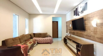 Descubra uma casa confortável no Condomínio Quinta dos Ipês, localizado no Jardim Botânico, Brasília (DF)