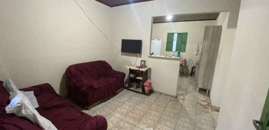 IMÓVEL COM 2 CASAS NO MESMO LOTE, NA RUA 25 DO BAIRRO SETOR TRADICIONAL, EM SÃO SEBASTIÃO/DF.