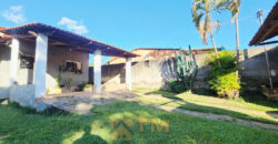 Excelente Casa com 3 Quartos, Suíte, mais uma kit nos fundos, lote vazado com 520 metros, São Sebastião /DF.