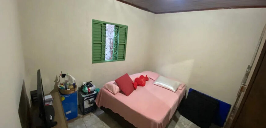 IMÓVEL COM 2 CASAS NO MESMO LOTE, NA RUA 25 DO BAIRRO SETOR TRADICIONAL, EM SÃO SEBASTIÃO/DF.