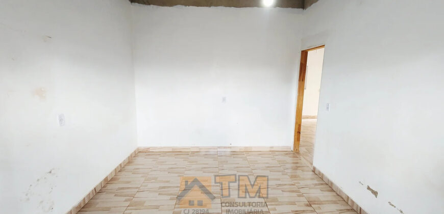 Excelente Casa com 2 Quartos, Bairro Morro da Cruz, São Sebastião/DF.