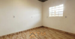 Excelente Casa com 2 Quartos, Bairro Morro da Cruz, São Sebastião/DF.