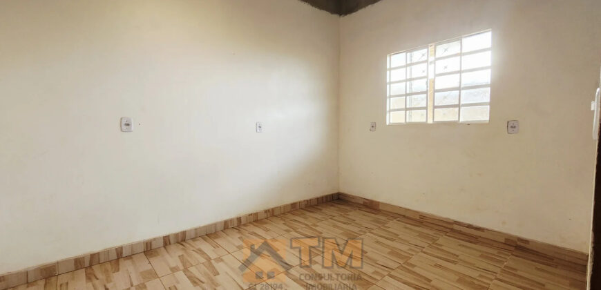 Excelente Casa com 2 Quartos, Bairro Morro da Cruz, São Sebastião/DF.