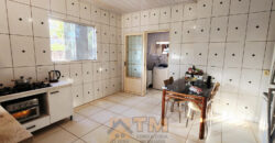 Excelente Casa com 3 Quartos, Suíte, mais uma kit nos fundos, lote vazado com 520 metros, São Sebastião /DF.