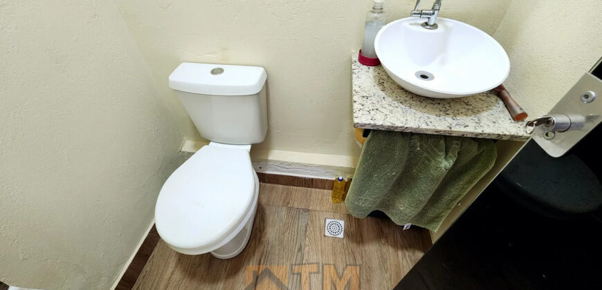 EXCELENTE CASA COM 2 QUARTOS, NO CONDOMINIO QUINTAS DOS IPES, JARDIM BOTÂNICO DE BRASÍLIA!