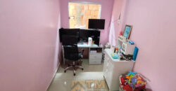 MARAVILHOSA Casa com 3 Quartos, no centro da cidade, em São Sebastião/DF. Perto de Parada de Onibus e Comercio.