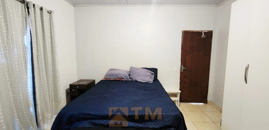 Excelente Casa com 3 Quartos, Suíte, mais uma kit nos fundos, lote vazado com 520 metros, São Sebastião /DF.