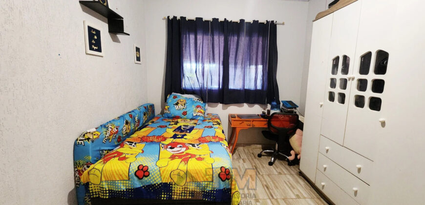 Excelente Casa com 3 Quartos, Suíte, mais uma kit nos fundos, lote vazado com 520 metros, São Sebastião /DF.