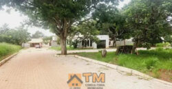 Excelente Lote com 338 Metros, Condomínio Gavea Bonita, em Frente ao Condominio Parque dos Mirantes, Região do Tororo, no Jardim Botânico/DF.